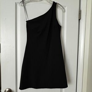 Abercrombie & Fitch One-Shoulder Traveler Mini Dress
Tennis dress Skort Small